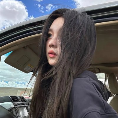 新历尽沧桑一美人